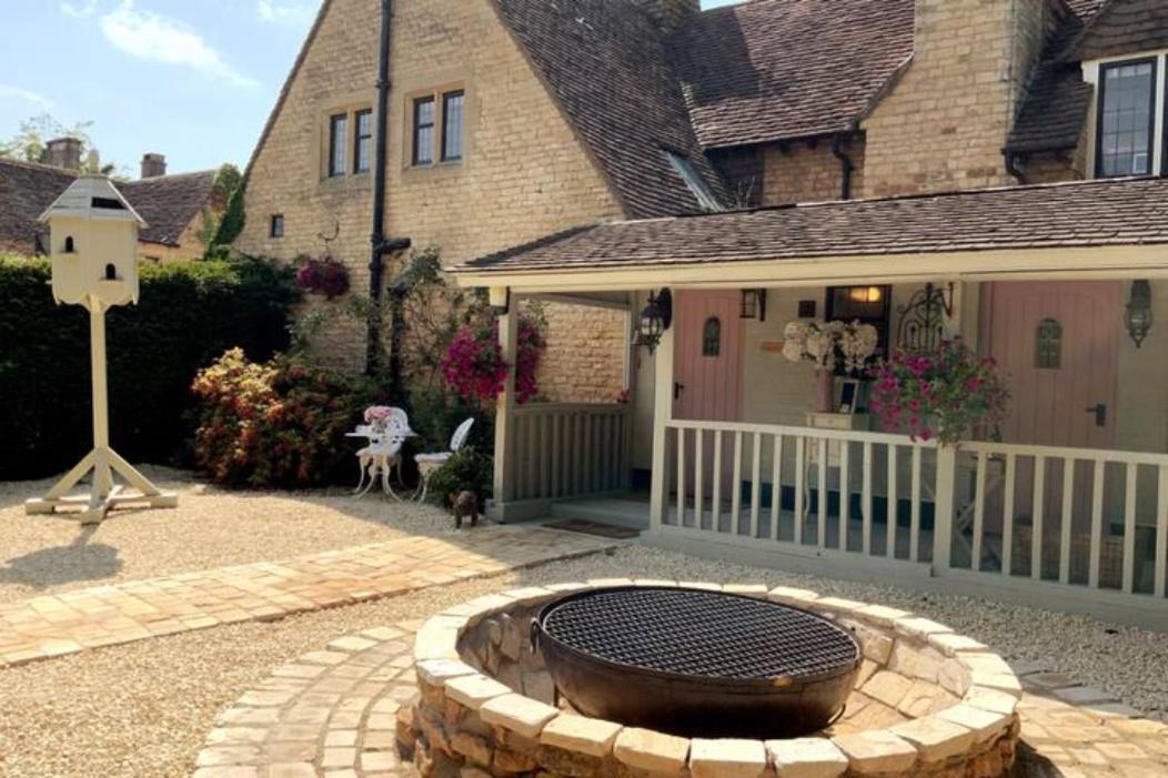 Piglet Lodge Pebworth المظهر الخارجي الصورة